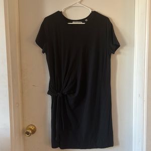 vince. tie front t-shirt dress size S